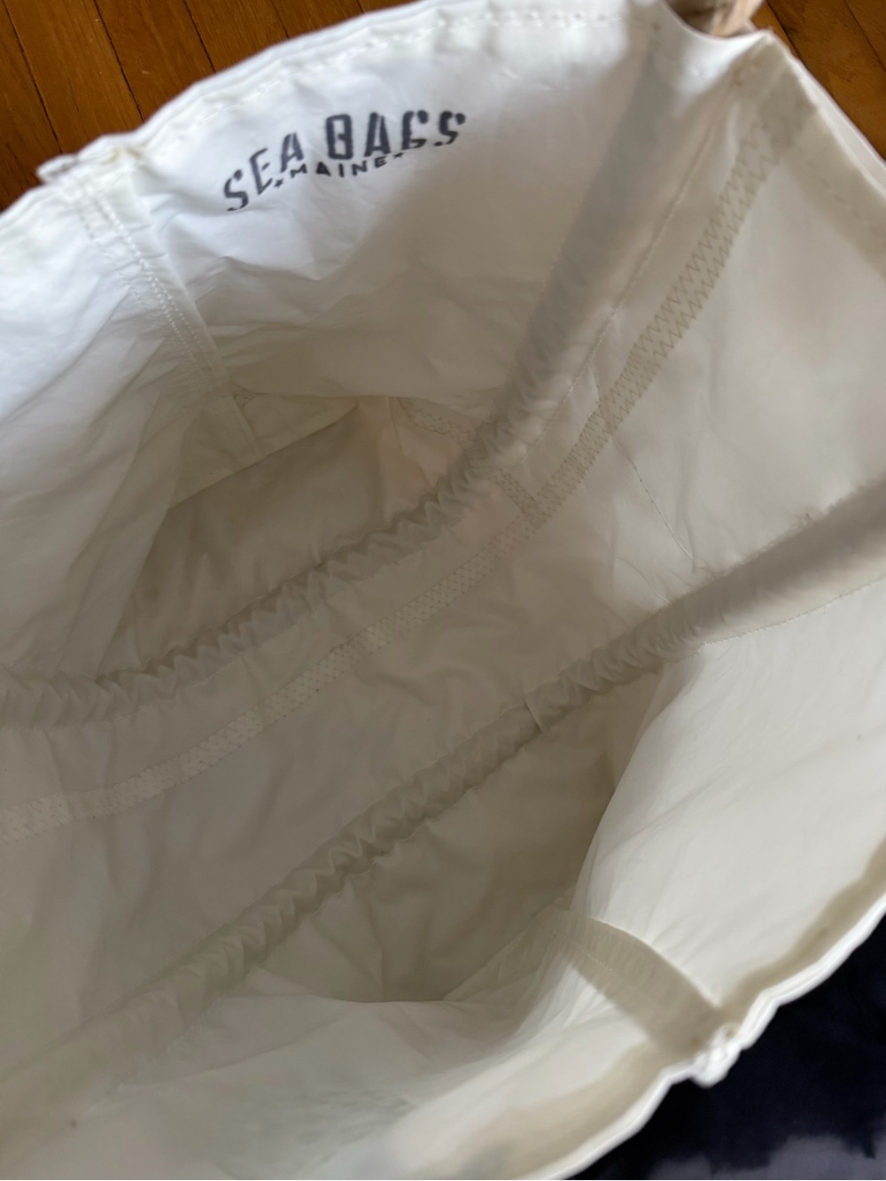Sea Bags of Maine  - Like New - Large White Tote with Blue Whale Artwork - Picture 5 of 9